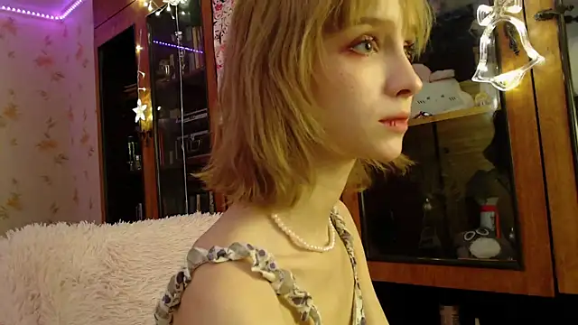 cloudgirrl online show from 01-10-25, 10:15