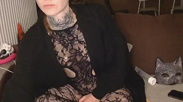 liloucamchaudee online show from 04-14-26, 07:19