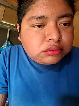 Snapshot of Carlosfkf chatting on 02-15-26, 10:09 Carlosfkf online show from 02-15-26, 10:09