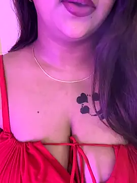 Snapshot of wildestcouplee chatting on 09-12-25, 07:02 wildestcouplee online show from 09-12-25, 07:02