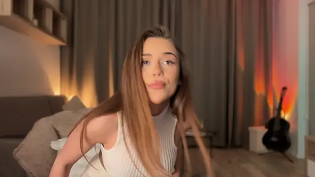 Julia RL online show from 05-07-26, 06:11