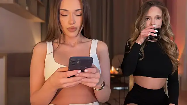 Snapshot of Julia_RL chatting on 02-02-26, 08:30 Julia RL online show from 02-02-26, 08:30