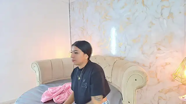 khloeblake online show from 05-08-26, 05:33