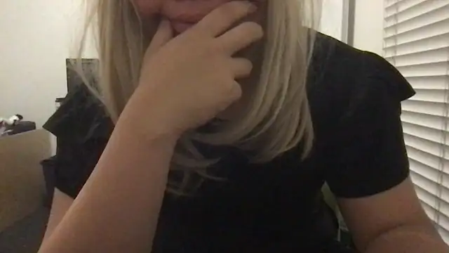 Snapshot of Jessica-Aine chatting on 12-02-24, 01:08 Jessica-Aine online show from 12-02-24, 01:08