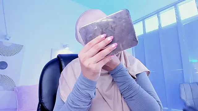 saray halam online show from 11-30-25, 01:23