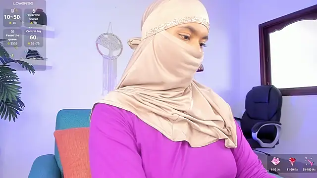 Snapshot of saray_halam chatting on 09-14-25, 06:08 saray halam online show from 09-14-25, 06:08