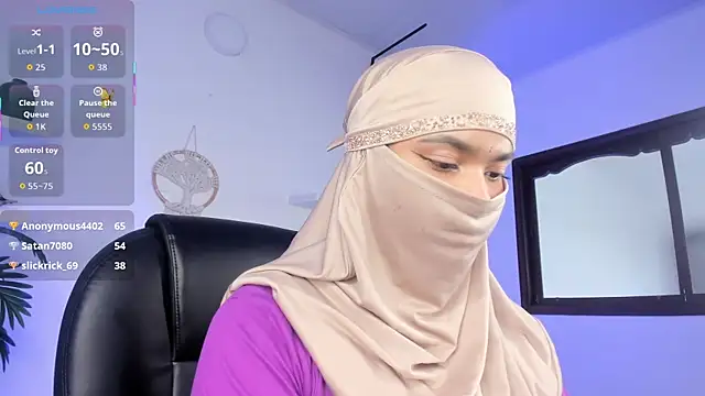 Snapshot of saray_halam chatting on 09-26-25, 06:04 saray halam online show from 09-26-25, 06:04