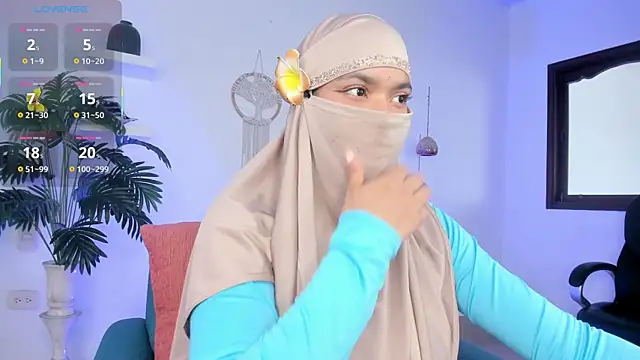 Snapshot of saray_halam chatting on 09-27-25, 06:03 saray halam online show from 09-27-25, 06:03