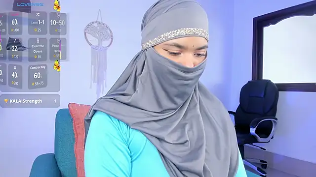 Snapshot of saray_halam chatting on 09-30-25, 06:14 saray halam online show from 09-30-25, 06:14