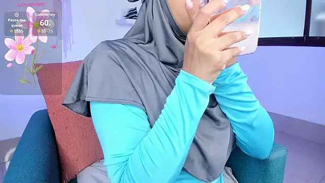 saray halam online show from 10-24-25, 06:07