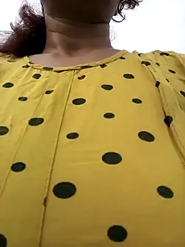 Sneha gril online show from 04-28-26, 01:59