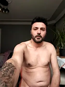 Snapshot of hot_man_eray chatting on 04-14-26, 11:26 hot man eray online show from 04-14-26, 11:26