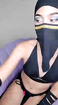 Aaliyah Salma online show from 01-10-25, 10:46