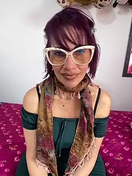 Snapshot of Goddess-Love- chatting on 03-18-25, 05:55 Goddess-Love- online show from 03-18-25, 05:55