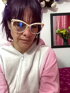Snapshot of Goddess-Love- chatting on 03-15-25, 09:19 Goddess-Love- online show from 03-15-25, 09:19