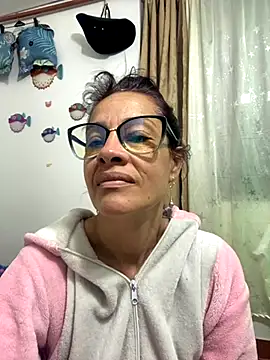 Snapshot of Goddess-Love- chatting on 09-20-25, 09:14 Goddess-Love- online show from 09-20-25, 09:14