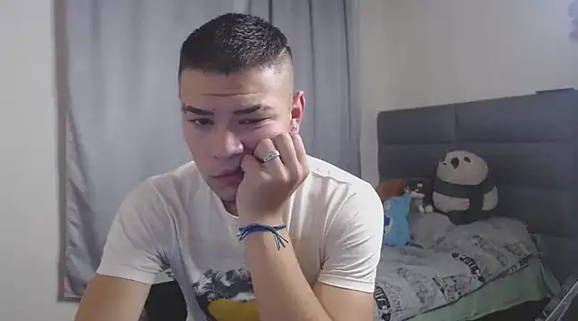MarceloMilk online show from 02-27-25, 04:46