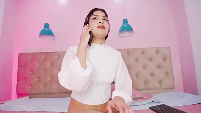 ILENAHEY online show from 02-17-25, 02:49