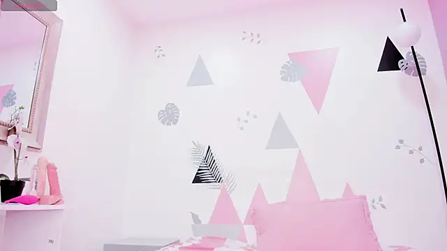 ILENAHEY online show from 09-23-25, 09:44