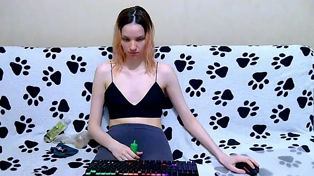 Ivy Lester online show from 03-19-26, 05:46