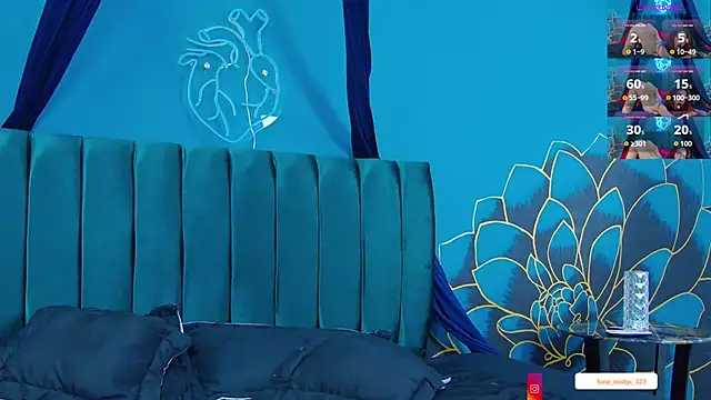 Lunamistyc online show from 02-20-26, 08:22