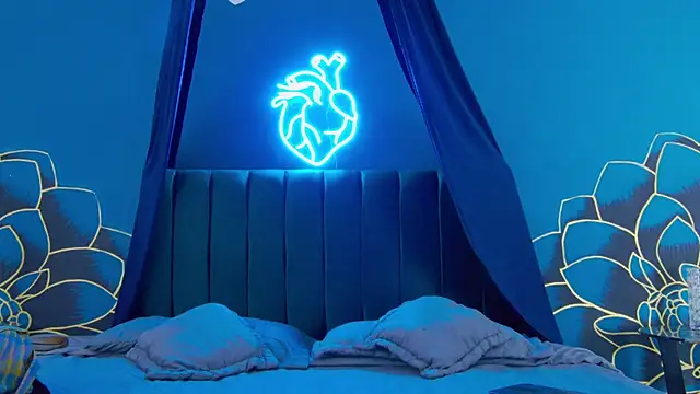 Lunamistyc online show from 10-13-25, 07:59