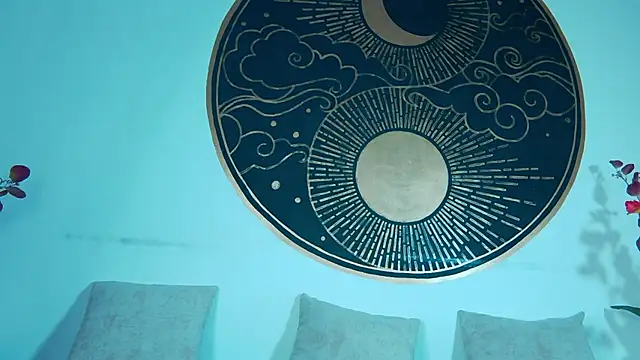 Lunamistyc online show from 09-18-25, 07:28