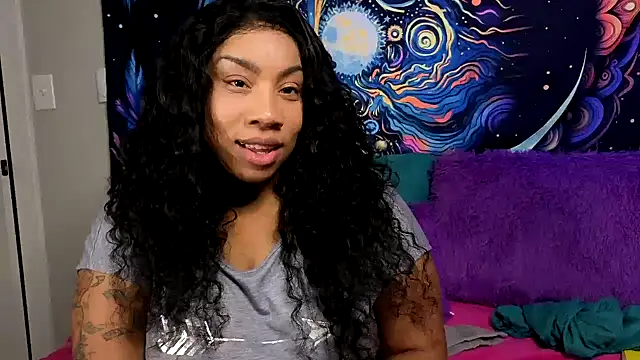 Snapshot of RoxiesObsession chatting on 03-22-25, 02:27 RoxiesObsession online show from 03-22-25, 02:27