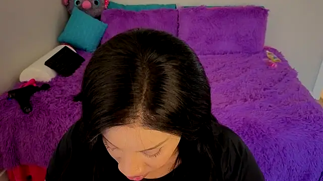 Snapshot of RoxiesObsession chatting on 03-07-25, 03:07 RoxiesObsession online show from 03-07-25, 03:07