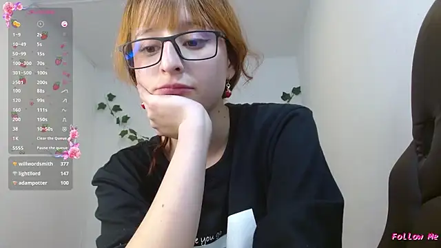 Snapshot of CelesteAyase chatting on 02-19-25, 04:34 CelesteAyase online show from 02-19-25, 04:34