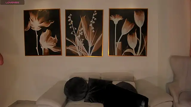 AlinaKravitz online show from 03-28-26, 06:31