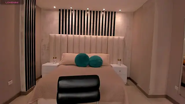 AlinaKravitz online show from 01-08-26, 11:49