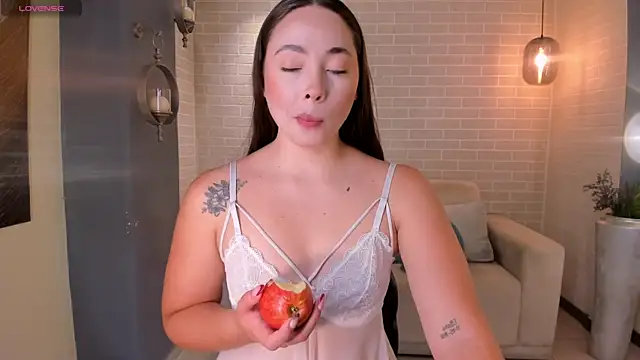 AlinaKravitz online show from 04-08-26, 07:37