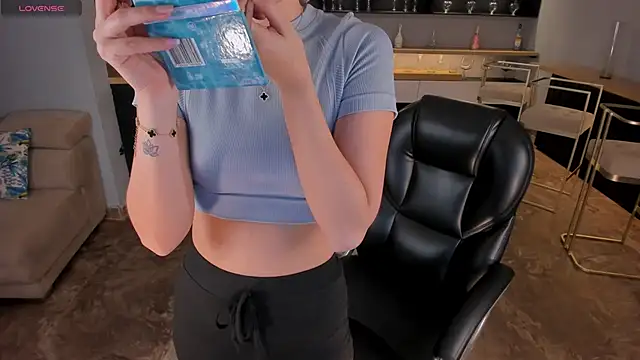 KaiaFerreira online show from 09-21-25, 12:21