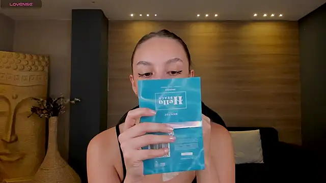 KaiaFerreira online show from 11-12-25, 07:40