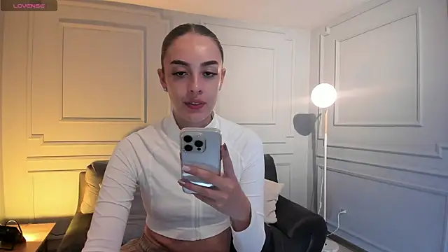 KaiaFerreira online show from 02-12-26, 05:02