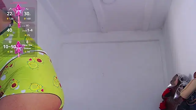 blondebitchlitle online show from 04-27-26, 04:05