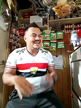 Snapshot of TheBriiaand30 chatting on 03-03-26, 03:08 TheBriiaand30 online show from 03-03-26, 03:08