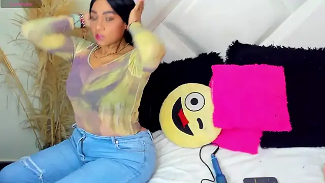 ScarlethNatasha online show from 03-04-26, 12:40