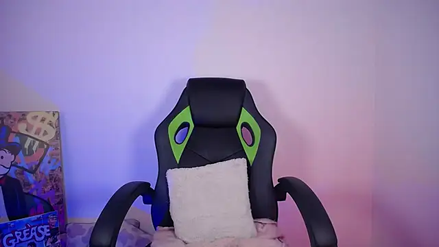 PrincessEmily 69 online show from 03-07-26, 04:45