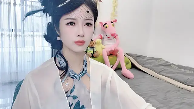 starsqimei online show from 10-28-25, 04:57