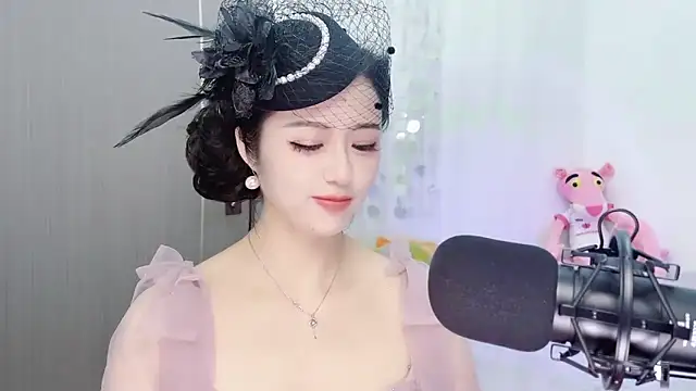 starsqimei online show from 12-17-25, 05:01