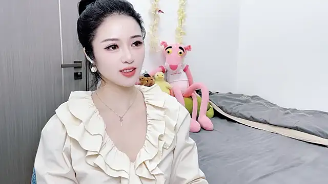 starsqimei online show from 10-24-25, 05:06