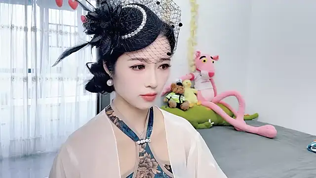 starsqimei online show from 10-14-25, 04:35