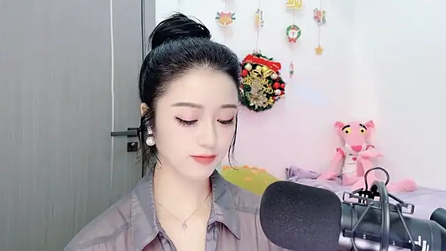 starsqimei online show from 12-18-25, 06:07