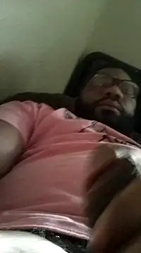 Snapshot of dvaughn3117 chatting on 01-08-25, 07:56 dvaughn3117 online show from 01-08-25, 07:56