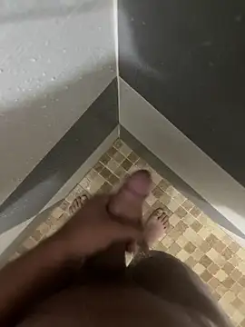 mylovetr1 online show from 12-21-24, 05:58