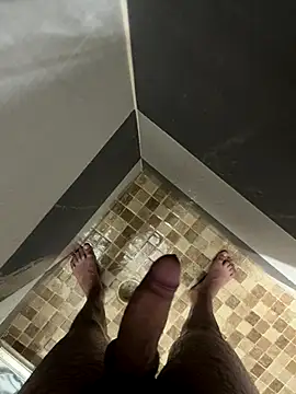 mylovetr1 online show from 10-12-25, 12:23