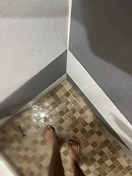 mylovetr1 online show from 12-21-25, 11:38