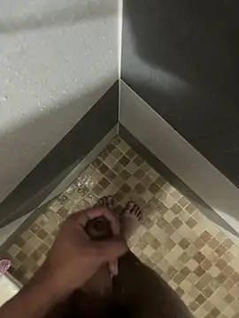 mylovetr1 online show from 12-12-24, 07:41